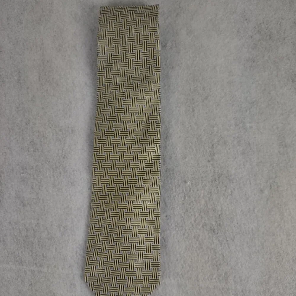 Tommy Hilfiger Gold, Tan, Blue Patterned 100% U.S.A Made Silk Necktie